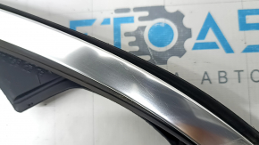 Upper front right door molding Mercedes X167 GLS 450 20-26 chrome with glass seal, scratches