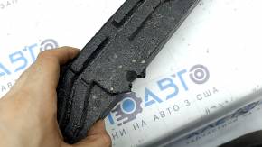 The front bumper absorber for BMW X5 G05 19-23 is cracked and missing fragments