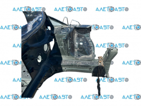 Front left quarter of Nissan Ariya 23-26 on the body, green DAP