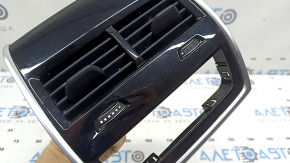 Air duct deflector for the central console with trim BMW X5 G05 19-26, black gloss, 4-zone control, scratches