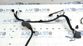 Wiring for the front left door of a BMW X5 G05 19-23 without a door closer, for a camera and keyless