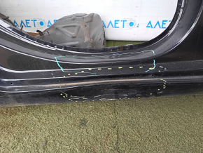 A quarter wing of the rear right Chevrolet Malibu 16-25 was cut off with the central pillar, black, dented, with bumps