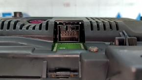 Instrument cluster BMW X7 G07 19-22 12.3", for projection, for camera, 107k, covered in soot, mount cracked