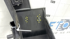 Front right fender arch trim Ford Escape MK3 17-19, rest for parking sensors, structure, broken fasteners