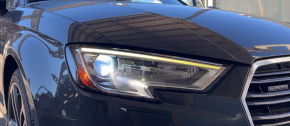 Front right headlight assembly for Audi A3 8V 17-20 xenon hid with lower mount, polishable, scratches, yellowing DRL