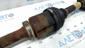 Front right half shaft of Ford Escape MK3 13-19 2.0T AWD is rusty, threads are stripped