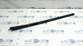 Right windshield molding BMW X7 G07 19-26 black gloss, in glue