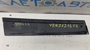 Side door trim, front right Toyota Venza 21-24, broken fastening, scratches