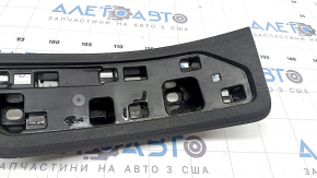 Rear right door sill trim BMW X7 G07 19-26 Schwarz for 6 seats, scratches, needs cleaning