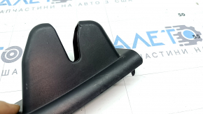 Lower left trunk door lock trim BMW X7 G07 19-26 Schwarz, scratches