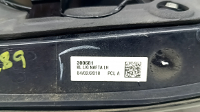 Left inner taillight, Jeep Cherokee KL 19-23 restyling, scratches, crack in mount