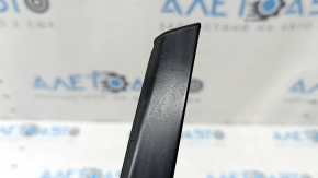 Molding door-glass central rear left Nissan Rogue 21-26 black matte, scratches