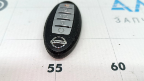 Nissan Rogue 21-22 SV key, 5 buttons, scratches, chrome is missing