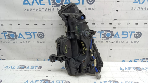 Right turn signal Toyota Prius 50 Prime 17-22 without fog lights, needs polishing, chips, broken mount