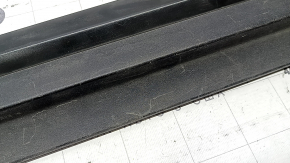Lower front left door trim Chevrolet Bolt 17-20 structure, painted molding, broken fastener, scratches