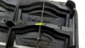 Left ventilation shield Chevrolet Equinox EV 24-26 broken guides