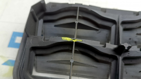 Left ventilation shield Chevrolet Equinox EV 24-26 broken guides