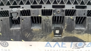 The front bumper protection of the Audi A3 8V 17-20 is worn out