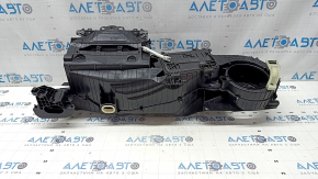 The heater body is bare ventilation BMW X7 G07 19-26