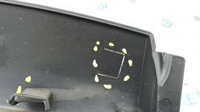 Rear left fender arch trim Nissan Rogue 21-26 US built, structure, scratches, broken fasteners