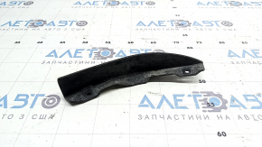 The front bumper mudguard, right, Audi A4 B9 17-25, is worn out