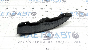 The left front bumper mudguard of the Audi A4 B9 17-25 is worn out