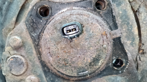Rear left hub Toyota Camry v40 07-11 with casing, rusty