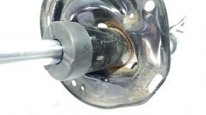 Front left shock absorber Toyota Camry v40 07-11 hybrid rusty