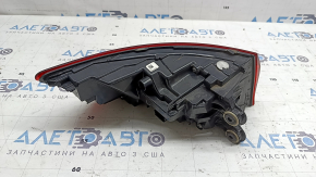 Right outer wing light Audi A4 B9 20-25 sedan LED, scratches, crack under glass