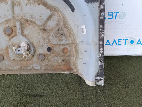 The trunk trough of the Chevrolet Bolt EV 17-23 is drilled out