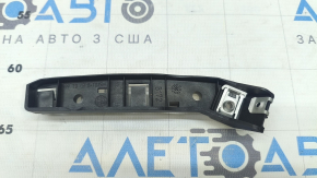 Front bumper mount on the lower left fender of the Alfa Romeo Giulia 17-25