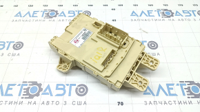 Hyundai Ioniq 17-19 HEV under-dash fuse box