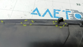 The Audi Q3 83A 19-24 TV cover has broken fasteners