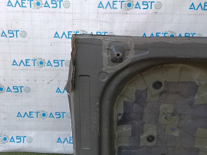 The trunk trough of Toyota Camry v55 15-17 usa is drilled out