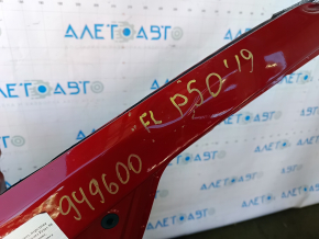 The front left quarter of a Toyota Prius 50 16-22 is sawn off with the central pillar, red, the pillar is dented