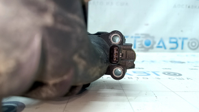 Intake manifold Audi Q3 83A 19-25 2.0T solenoid mount broken
