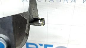 Wiper pan plastic Tesla Model Y 20-25 broken fasteners