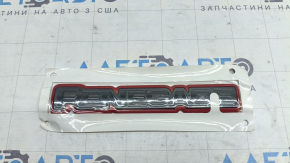 Renegade emblem, front left, Jeep Renegade 15-24 Trailhawk