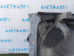 The trunk trough of Toyota Prius V 12-17 is drilled out