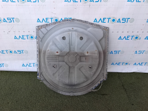 The trunk trough of the Audi Q7 4L 10-15 is drilled out