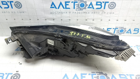 Tesla Model Y 20-25 LED front right headlight without mount, scratches, broken guide