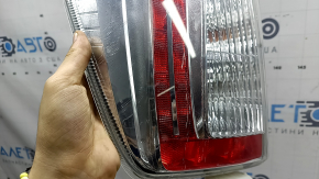 Left headlight Toyota Prius 30 12-15 rest, moisture and cracks under the glass