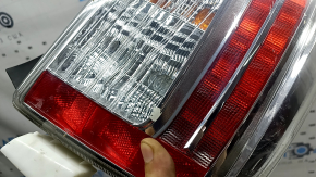 Right headlight Toyota Prius 30 12-15 rest, cracks under the glass, worn