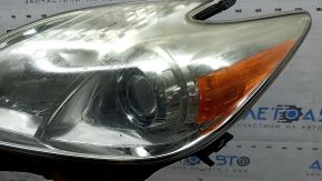 Left front headlight Toyota Prius 30 12-15 rest, halogen, scratches, for polishing