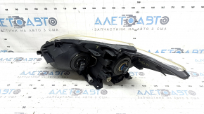 Front right headlight Toyota Prius 30 12-15 rest, halogen, needs polishing, scratches, cracks under the glass