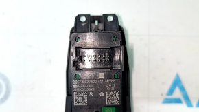Parking button BMW X5 F15 14-18 cracks, coating peeling off