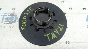 The center cap on the Tesla Model Y 20-25 INDUCTION disc is crushed