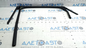 Rear right glass seal Ford Mustang Mach-E 21-23