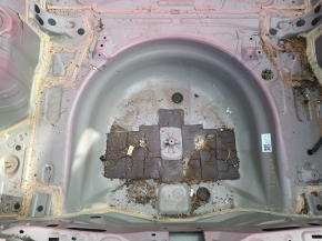 Toyota Prius 30 10-15 trunk trough on the body