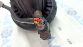 Air pump Audi A6 C7 13-18 3.0T wiring insulation is torn